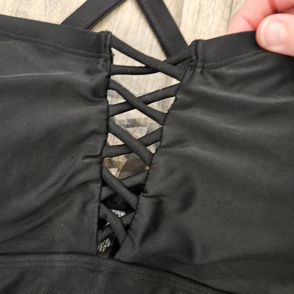Torrid Wireless Lattice Front Swim Dress Womens 2 US 18 / 20 Black Skater Plus - Picture 7 of 14